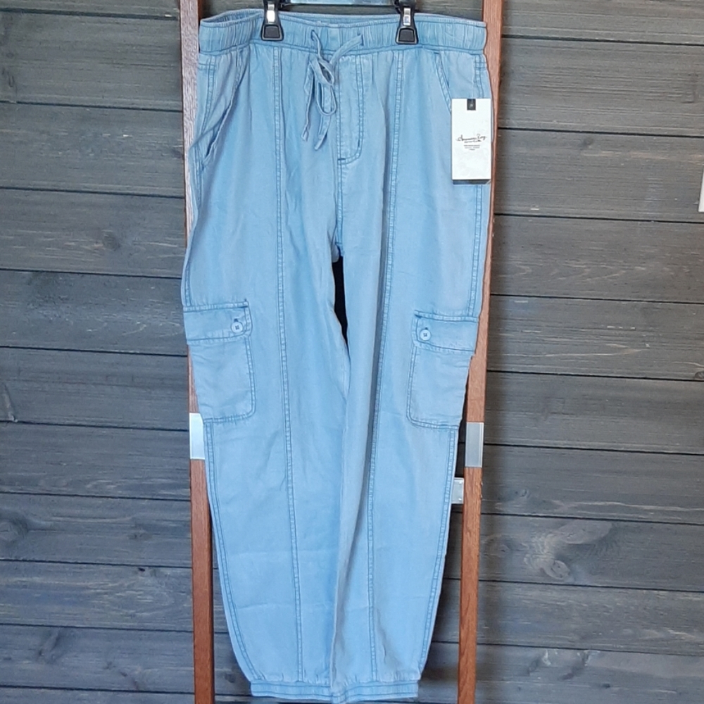 American Rag joggers size L NWT